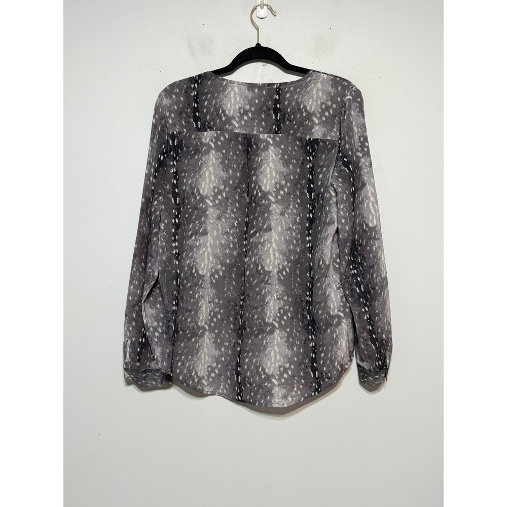 Joie Silk Blouse Womens Medium Quiet Luxury Minimalist Chic Model Off Duty - Picture 5 of 6